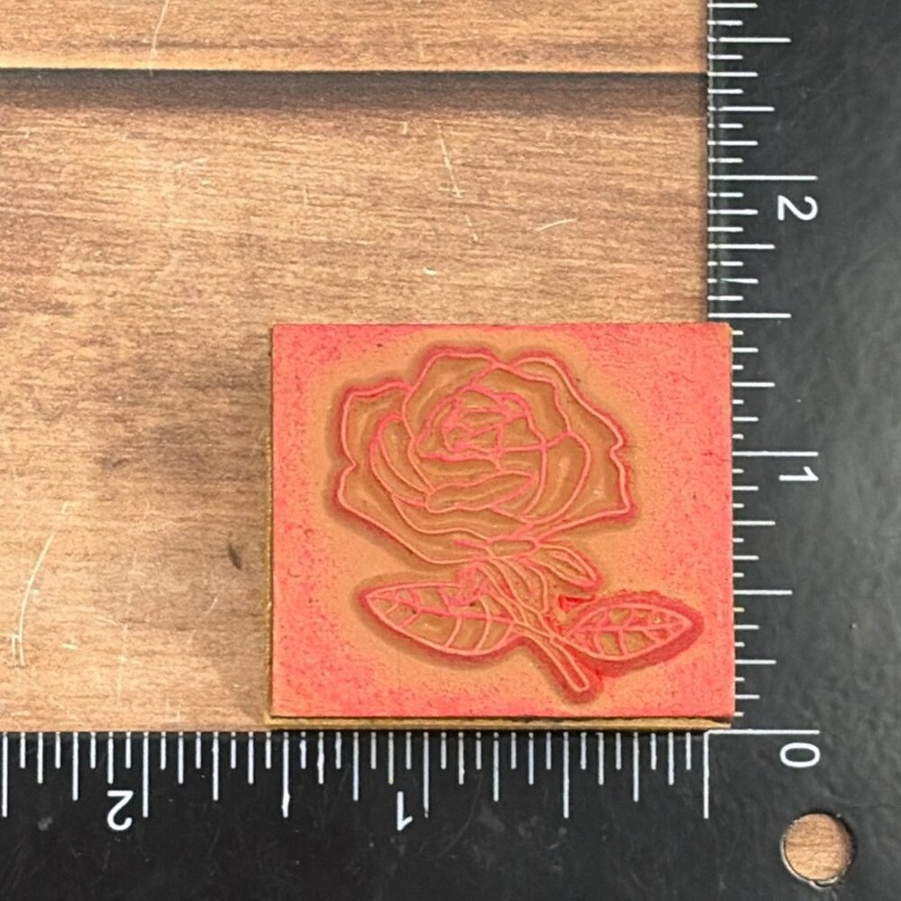 UNBRANDED SINGLE ROSE WITH STEM AND LEAVES WOOD MOUNTED RUBBER STAMP - Picture 2 of 2